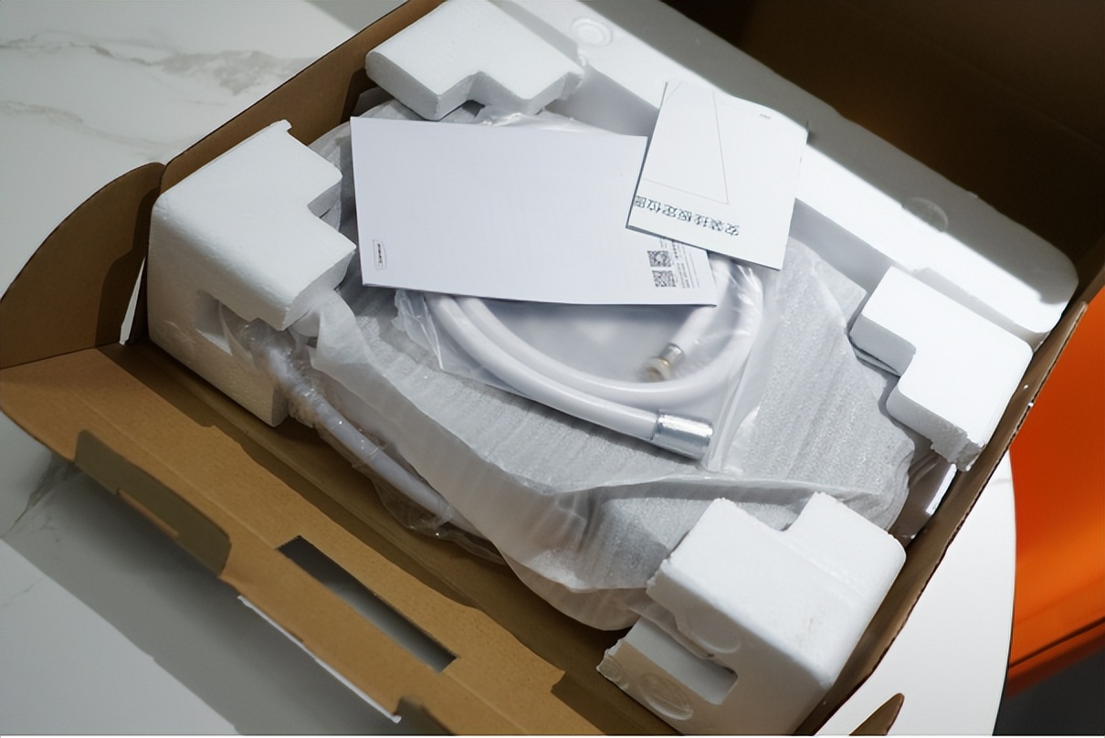 奥特朗即热式电热水器测评,奥特朗f15h-z70c即热式电热水器