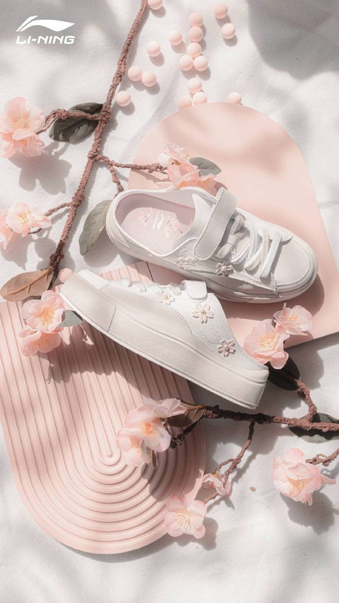 2021国产休闲鞋榜前十名,2022年国产通勤男鞋