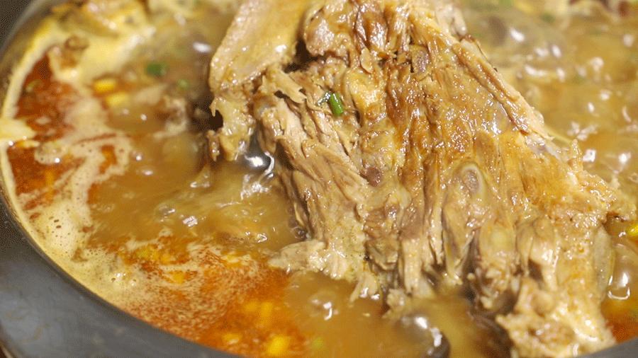 肉！肉！肉！「手撕大骨头」登陆晋江！比拳头还大