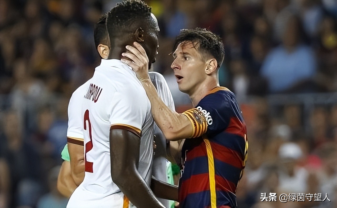 球王梅西发飙完整版,球王暴怒与对手顶牛锁喉