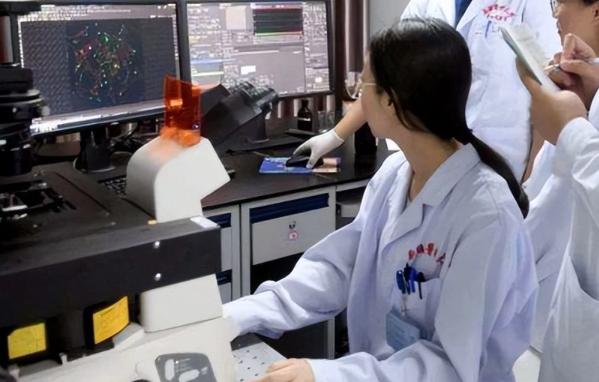 临床医学今年热门专业,选择临床医学专业你后悔吗