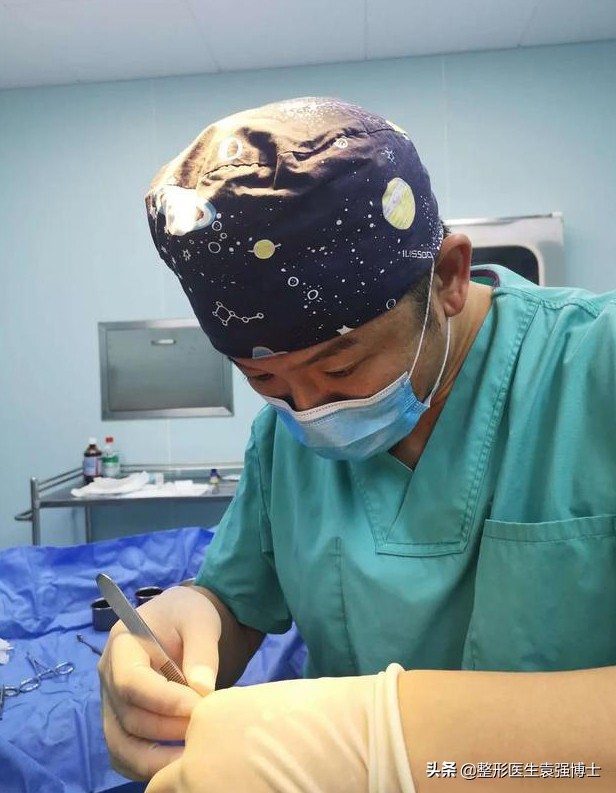 40岁的女人要做哪些简单医美,女人40做什么医美项目