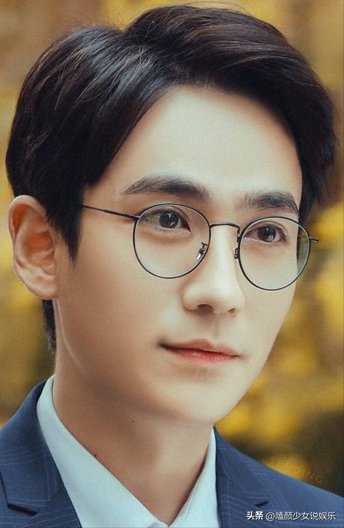 娱乐圈睫毛长的男星,娱乐圈双眼皮大眼男明星