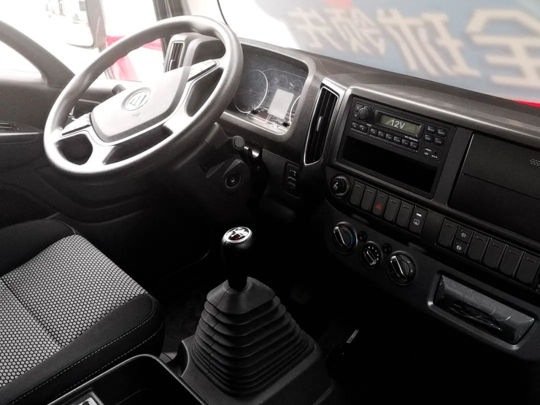 十堰龙信国际汽车城东风小康,十堰龙信国际汽车城二手车过户