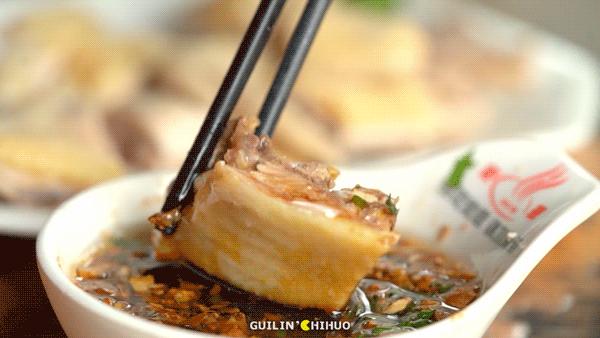 老字号石锅鱼31年老店,温岭石锅肥肠鱼