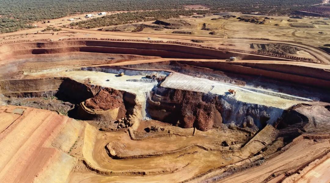 中国*土稀**之钕，是独具魅力的工业珍宝，也是美国的资源短板