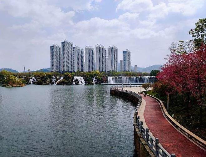 云南各地对男女的称呼,云南人怎么称呼外地人