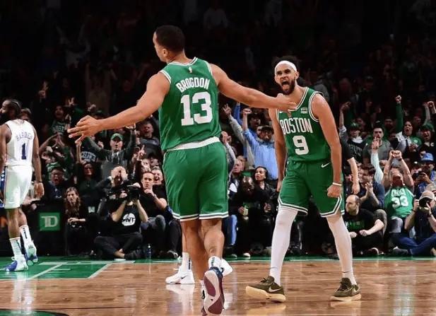 场均得分最高的球队,哈登已胜老将谁能最先拿到首冠