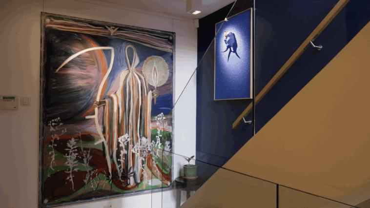 亚洲顶级藏家的4层海滨之家：挂满30件珍藏，审美一流