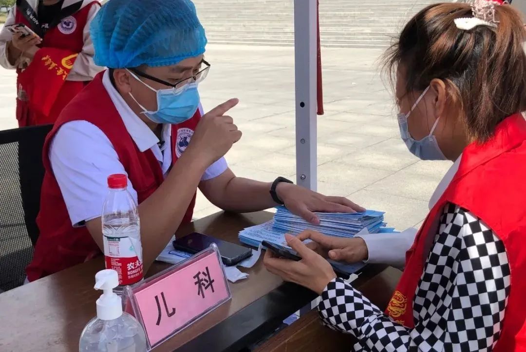 致敬白衣天使演唱会,致敬白衣天使周杰伦林俊杰完整版