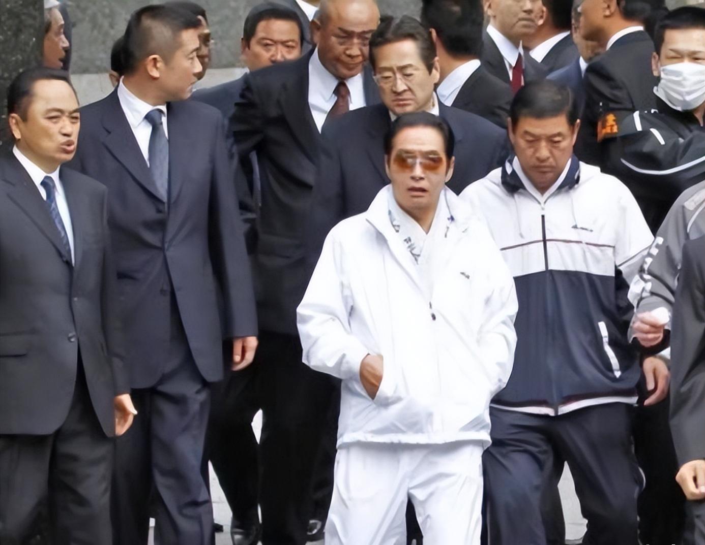 2013年68岁日本黑老大不满下身尺寸,手术后刺杀女护士,结局如何