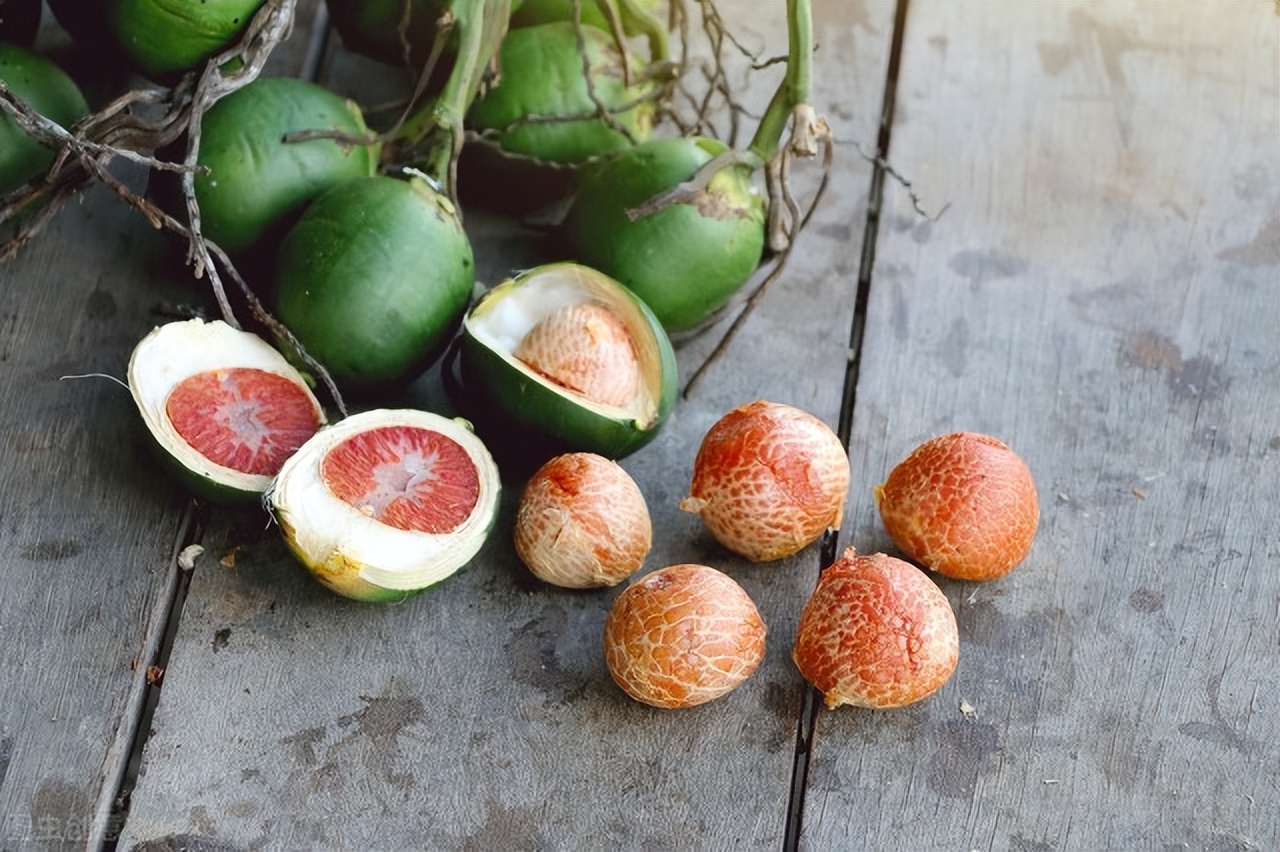 槟榔成瘾的主要成分及危害,槟榔成瘾还有晕乎乎的感觉了吗