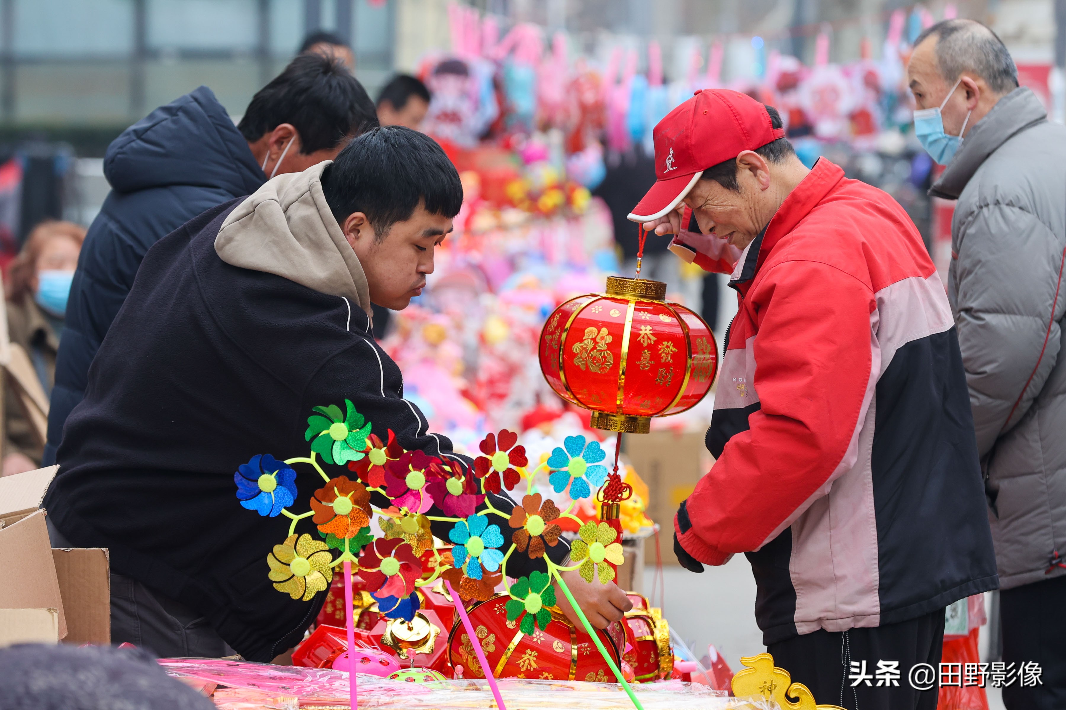 西安大红灯笼批发市场,西安三府湾灯笼批发市场