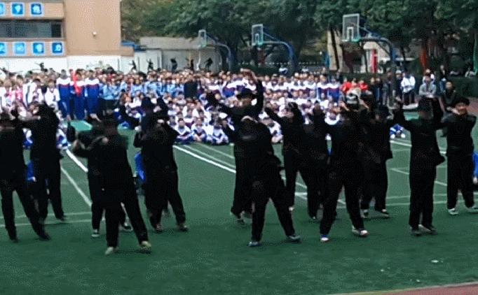 周星驰谢谢你啊图片,周星驰谢谢你啊