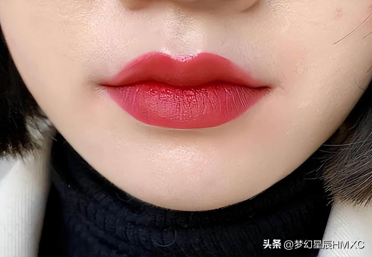 女人为什么不建议涂口红呢,中年女人涂什么口红