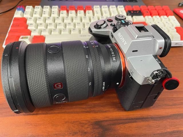 索尼a7m4有必要使用创意外观吗,索尼a7m4新老款有区别吗