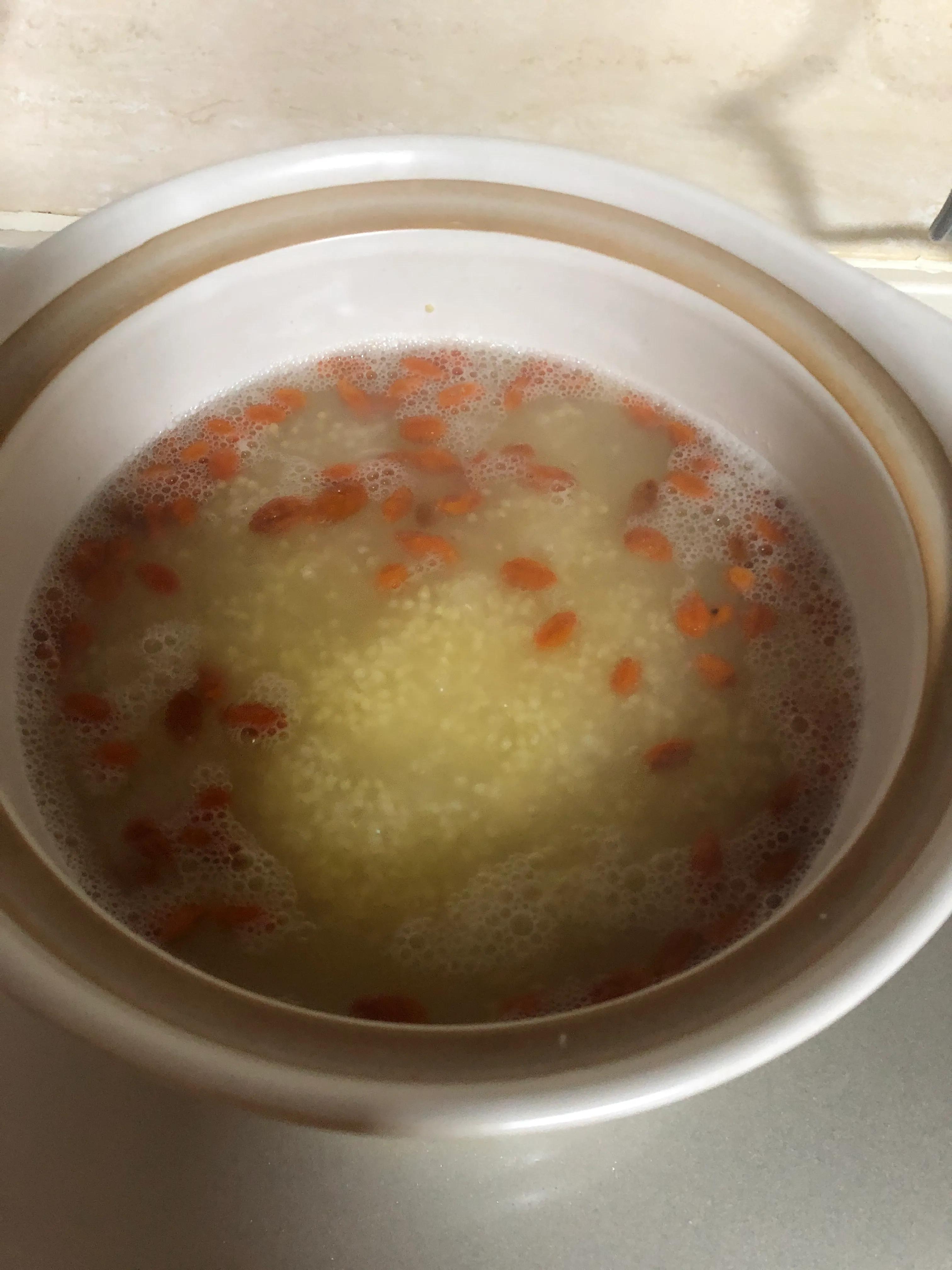 绿糯米小米粥的做法大全,老北京小米菜粥做法