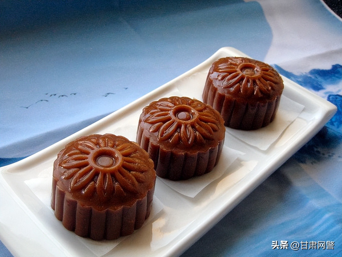 中秋大礼包！网警叔叔送上5份“放心月饼”