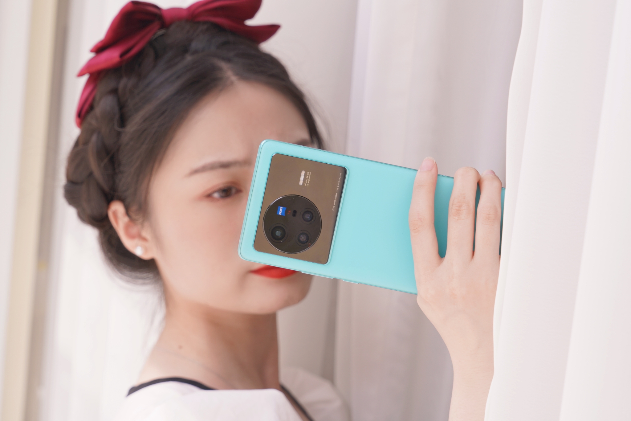 vivox80pro天玑9000吃鸡画质,vivox80pro旅程版抗摔测试