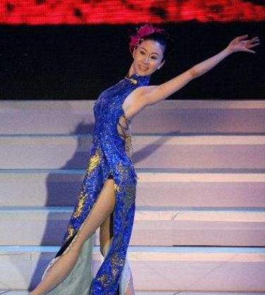 “人体模特”汤加丽：父母很难原谅我，和丈夫离了婚，但我不后悔