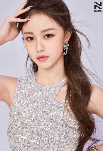 乐华要推新女团，旗下艺人为其预热，金子涵终于要爱豆出道了？