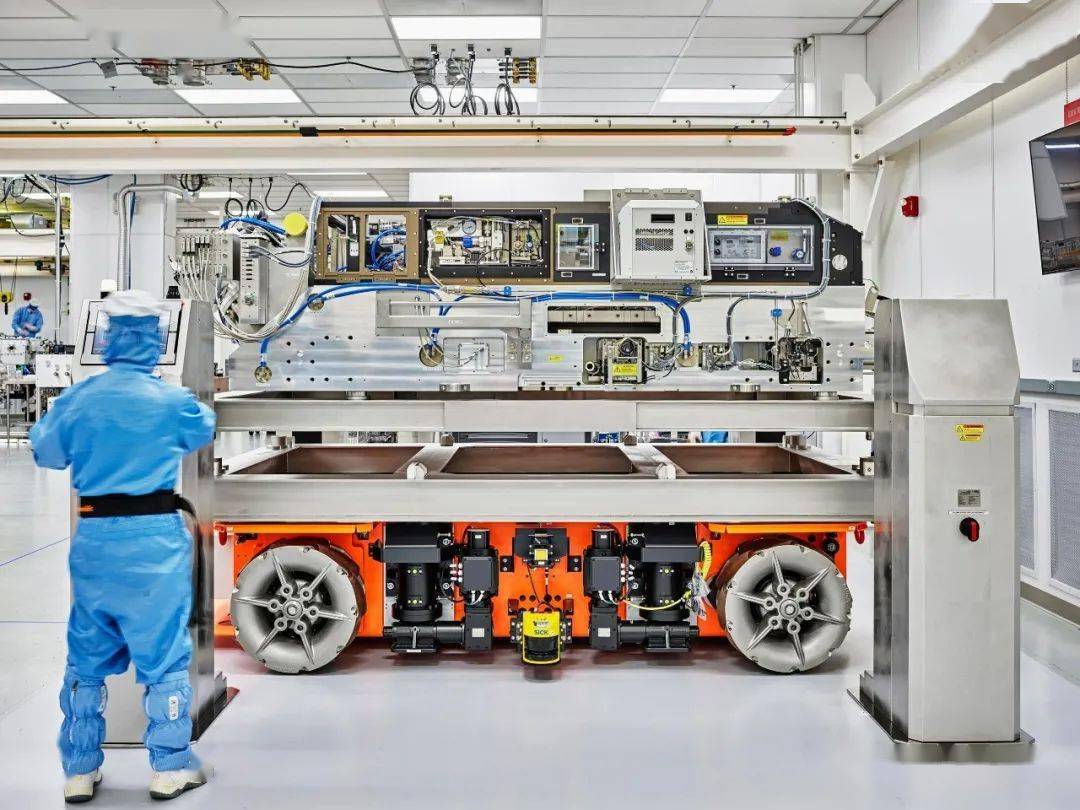 荷兰向中国出口光刻机了吗,荷兰宣布限制光刻机出口