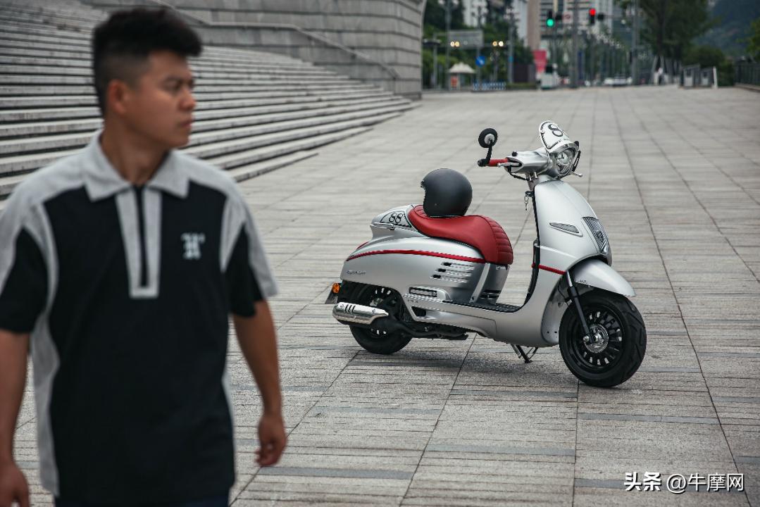 17款标致django测评,标致djangocaferacer开箱