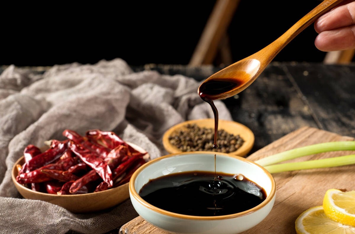 不管炖什么鱼都不要放什么,炖鱼放料酒鱼的正确炖法