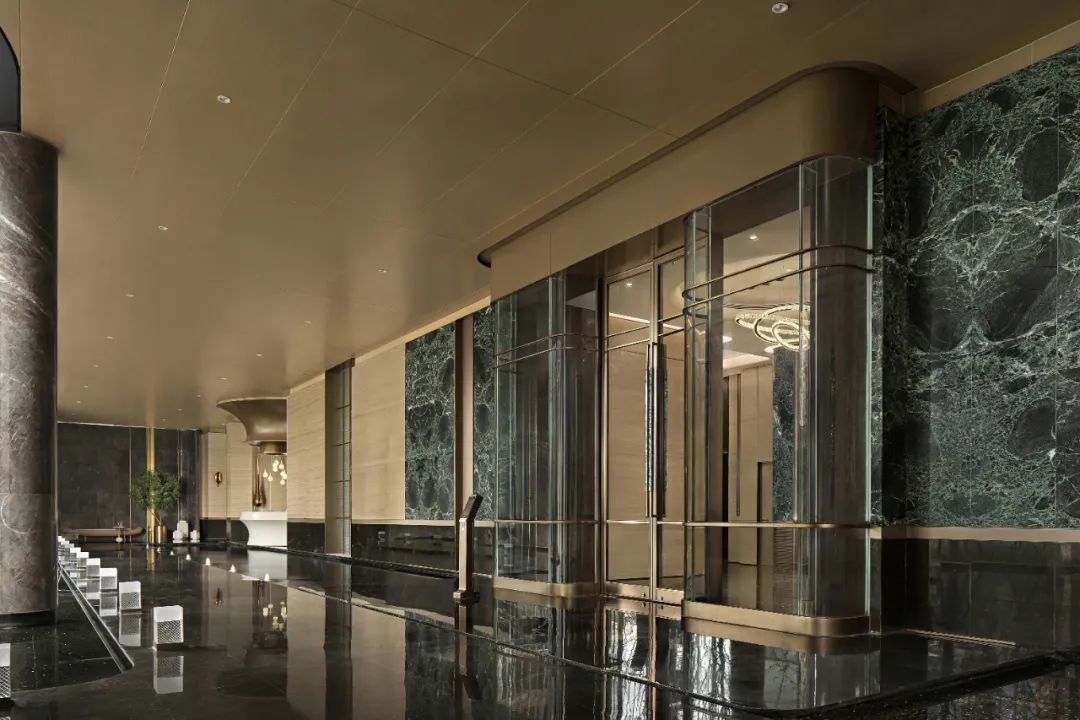 深研「豪宅大门」设计新趋势，做“豪门”赛道上的领跑者