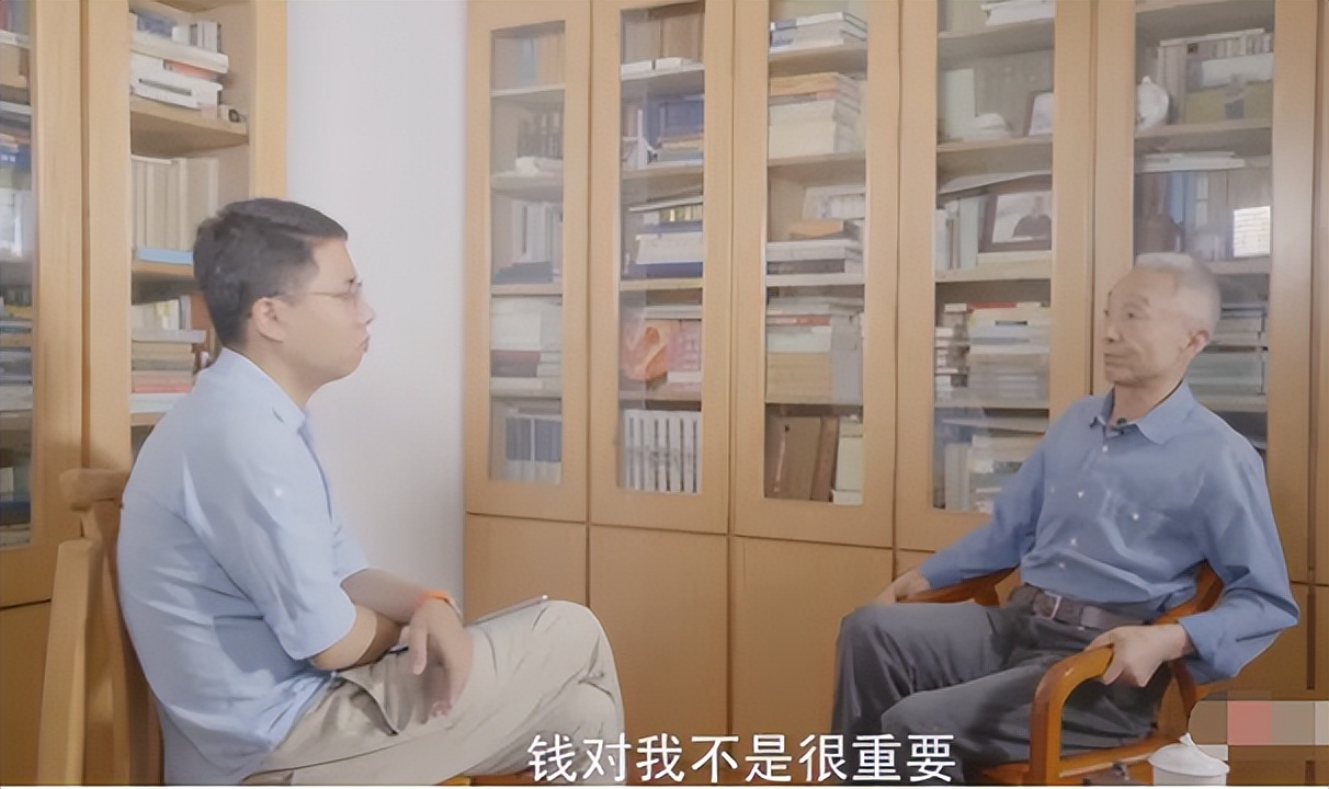 “复旦女神”陈果：从万人追捧到跌落神坛，她到底做错了什么？