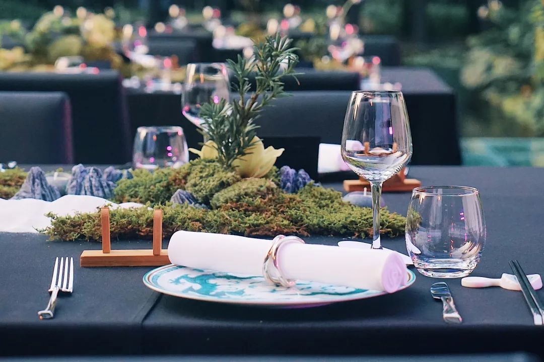 三亚打卡必住酒店之一,三亚十大必住酒店推荐排名最新