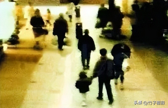 21岁女孩遭12岁小学生猥亵，细节曝光后网友怒了：别低估他的恶