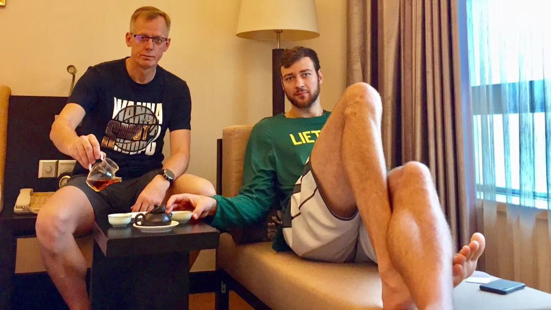 莫泰尤纳斯快攻,莫泰尤纳斯梦幻脚步nba