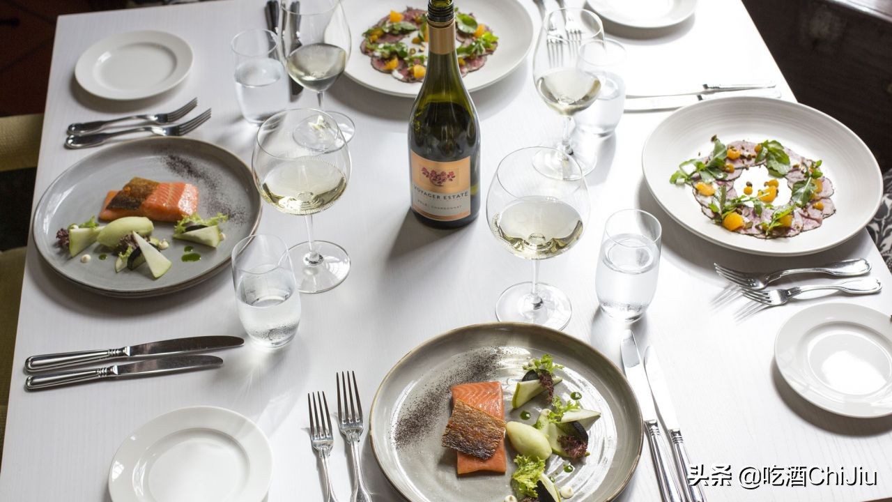 白葡萄酒怎么才算好的,什么是葡萄酒资料