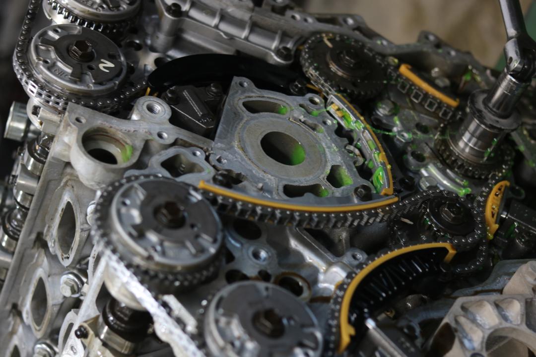 破烂的车变成新车,破烂的车子翻新