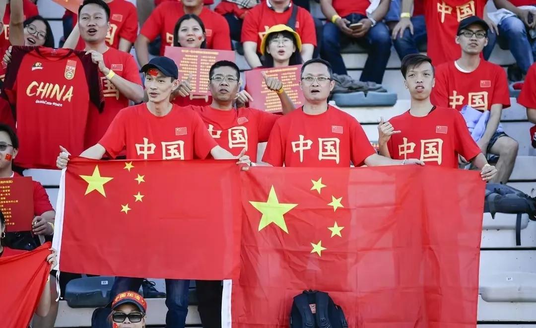 国足被越南队吊打,国足被打