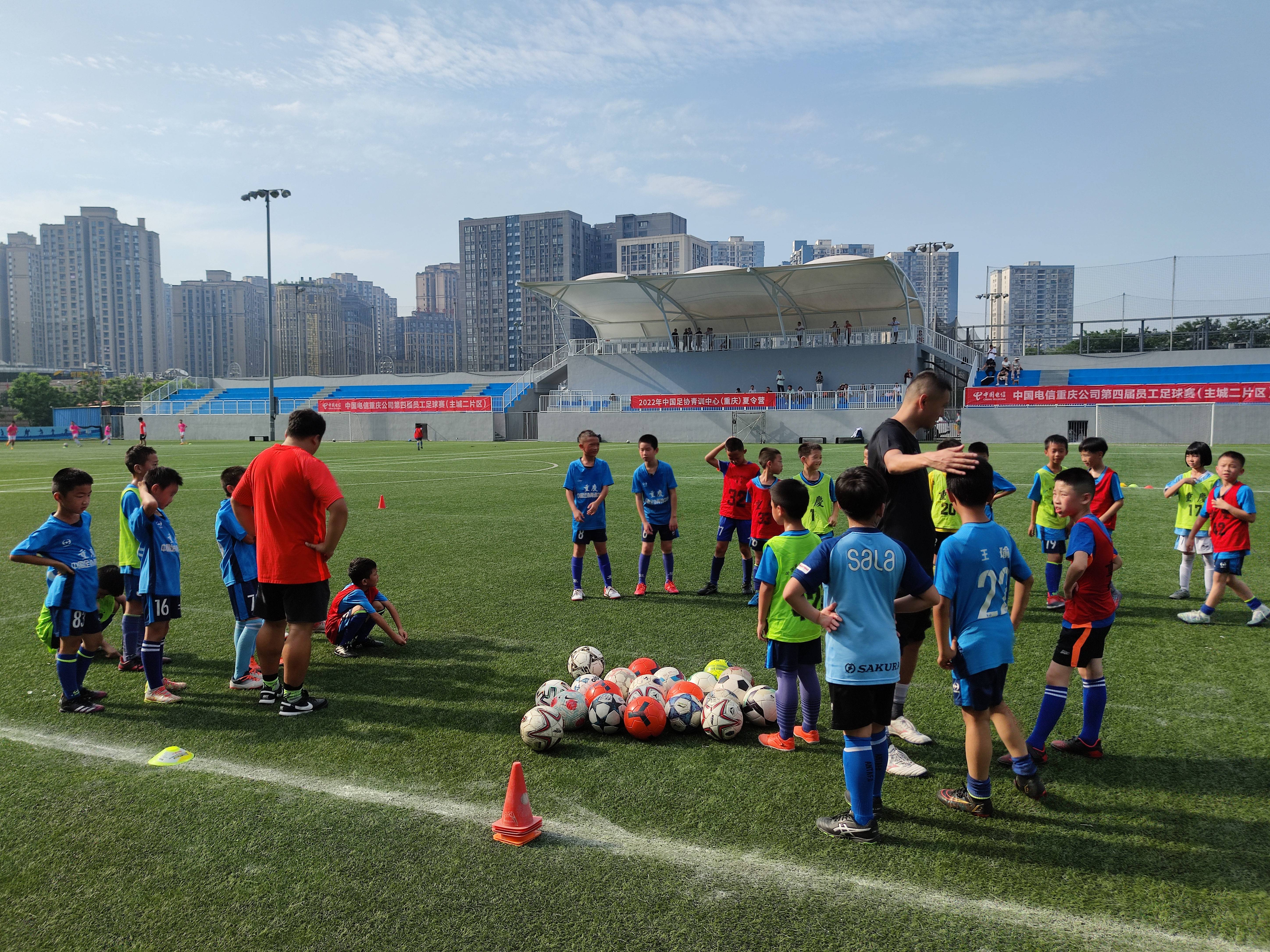 中国足协精英青少年球员训练营,国足夏令营训练