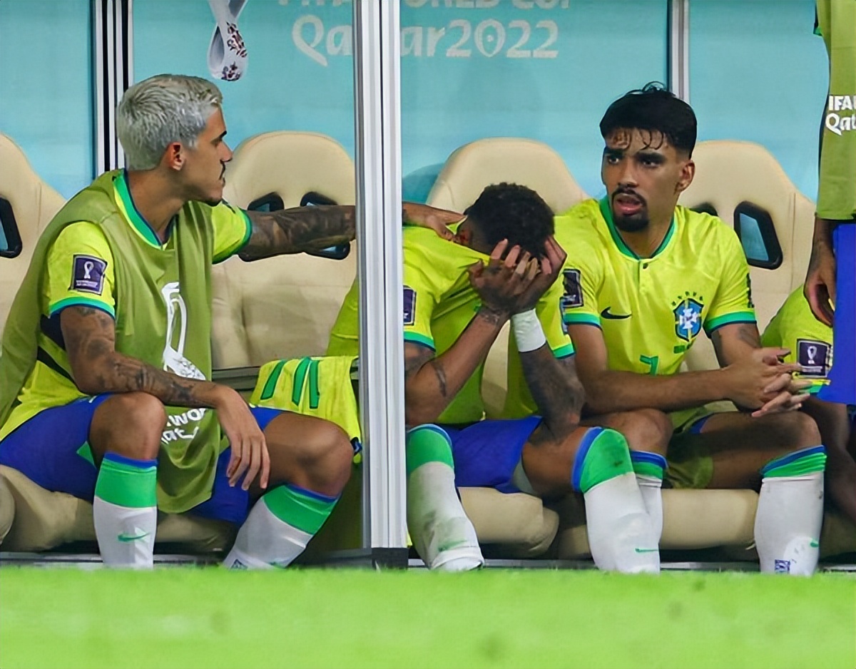 内马尔为什么被侵犯,内马尔为什么容易被侵犯