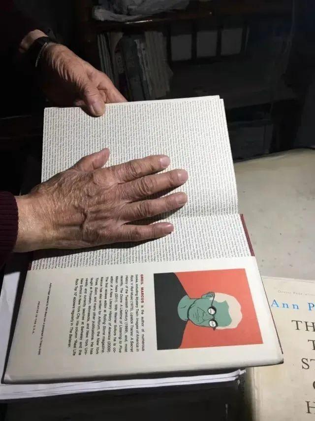 住在精神病院的天才儿子,精神病小孩住精神病院