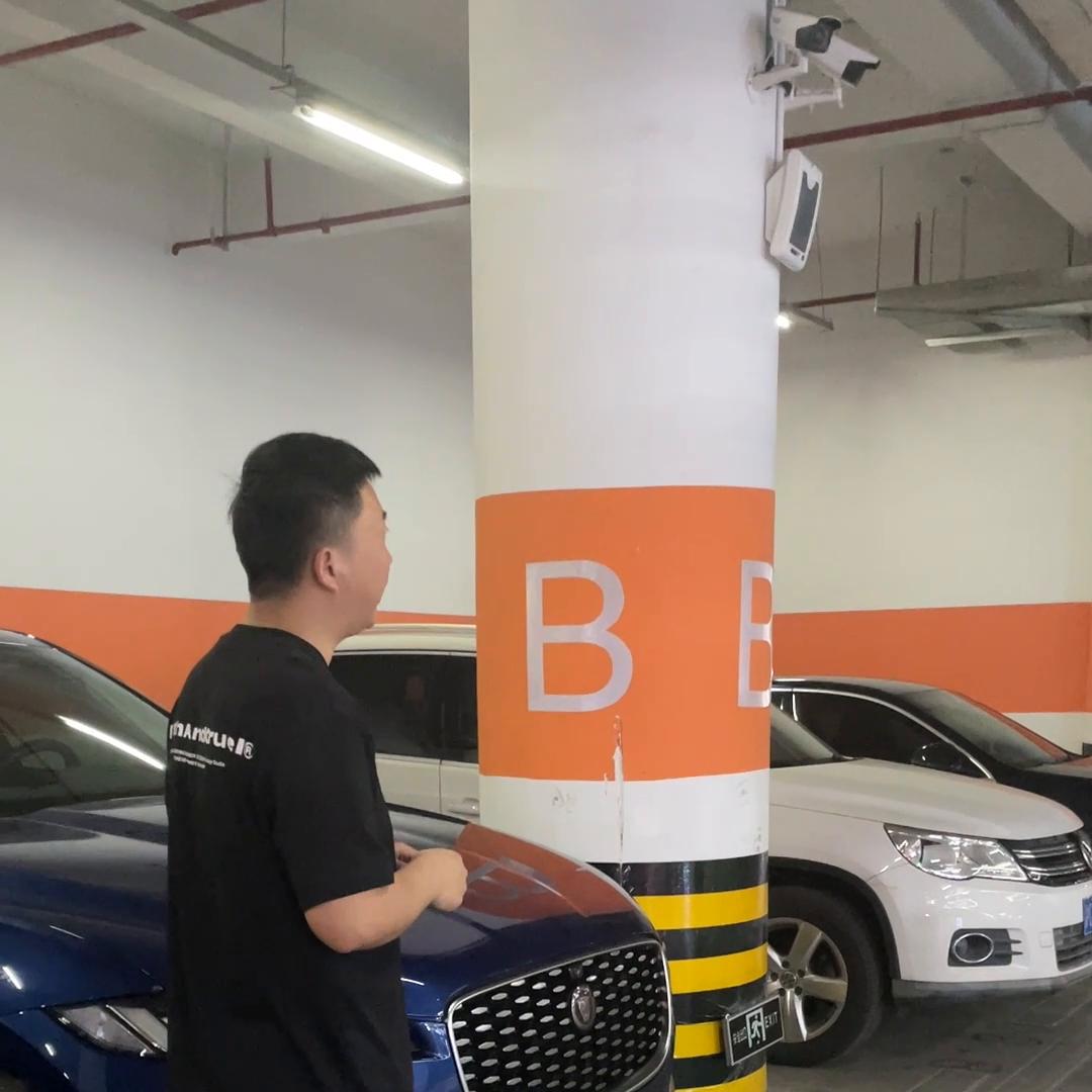 捷豹25万落地,捷豹2024款250ps进取落地