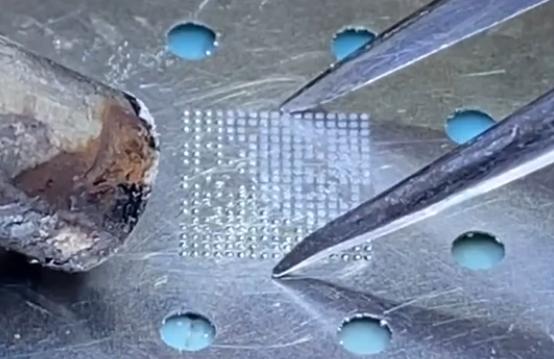 nova5i反复重启,nova5i反复重启不开机