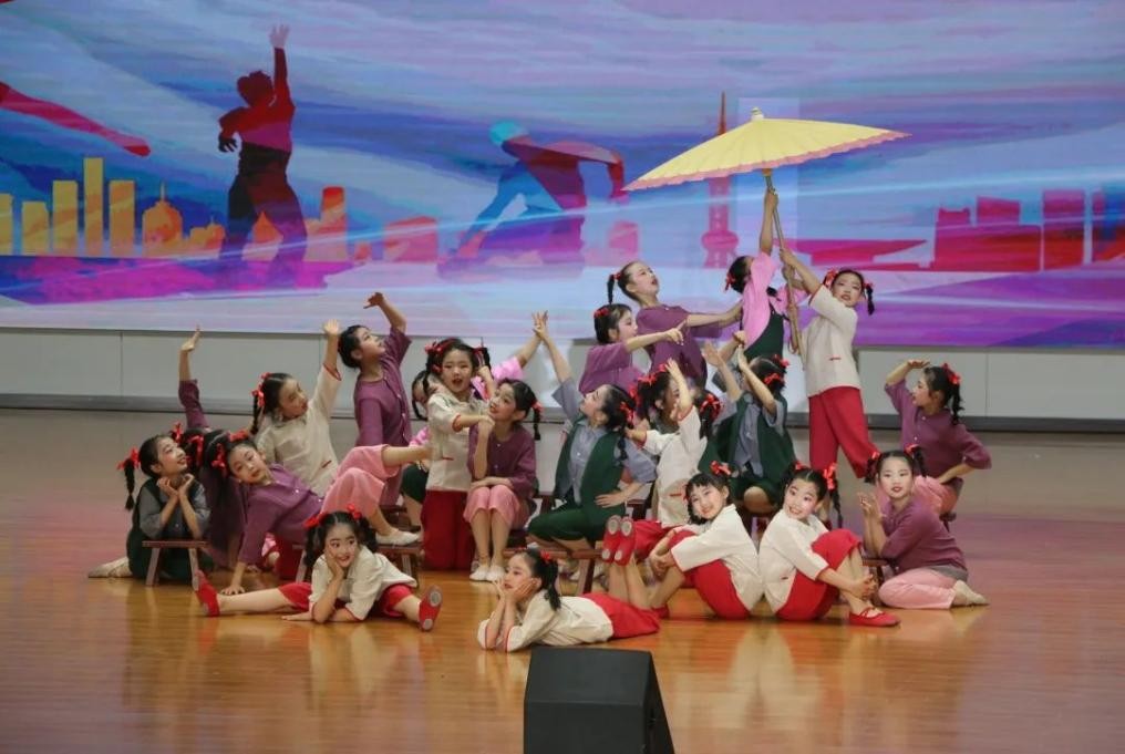 五小优秀成果展,西安草滩经开五小