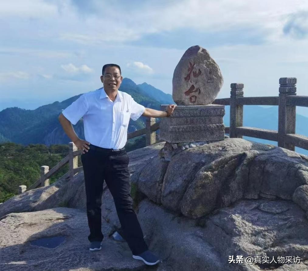 我从一贫如洗到负债累累,我从一贫如洗奋斗到家徒四壁