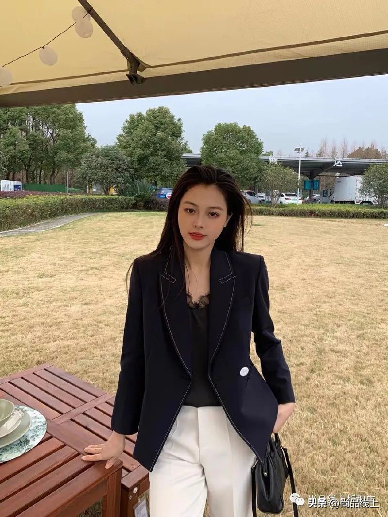 lily大牌高定连衣裙,lily时尚大码精品女装