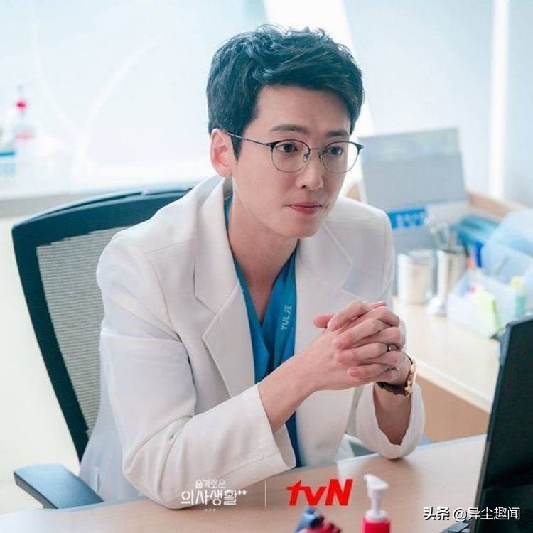 又年轻又多金温柔体贴的韩剧男主,很有个人魅力的韩剧男主