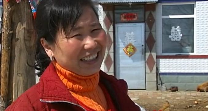 吉林男子救助傻狍子,吉林男子救助动物