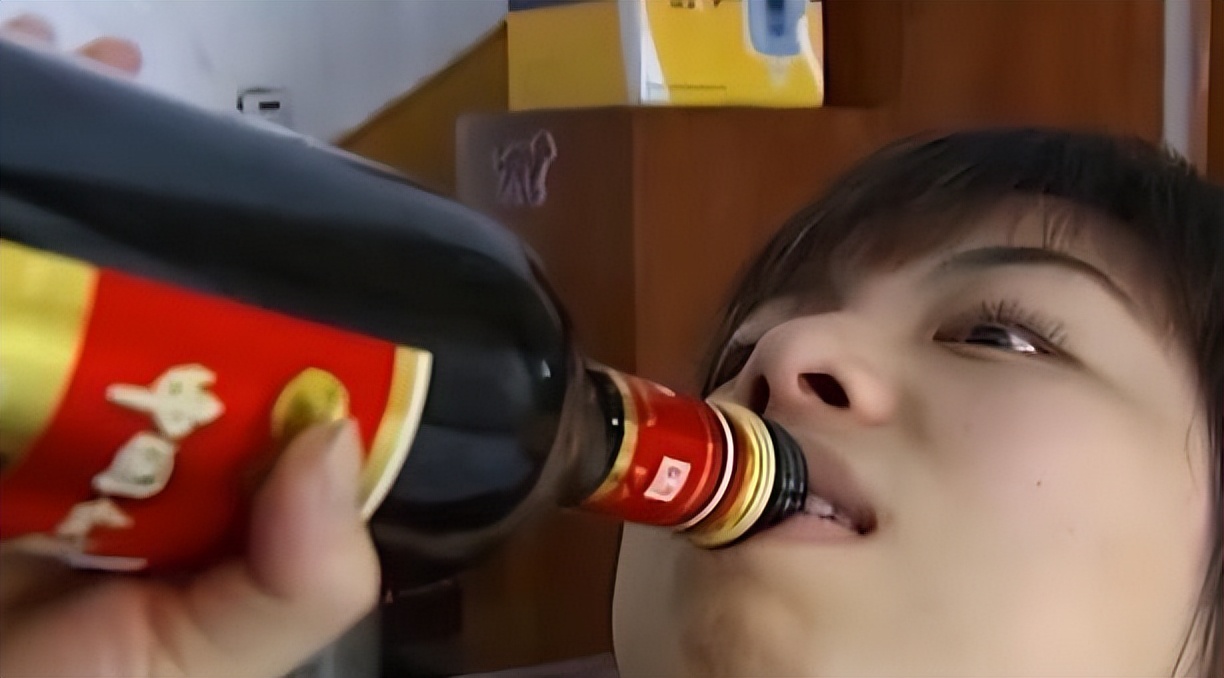 湖南女孩千杯不醉,湖南女子千杯不醉完整版