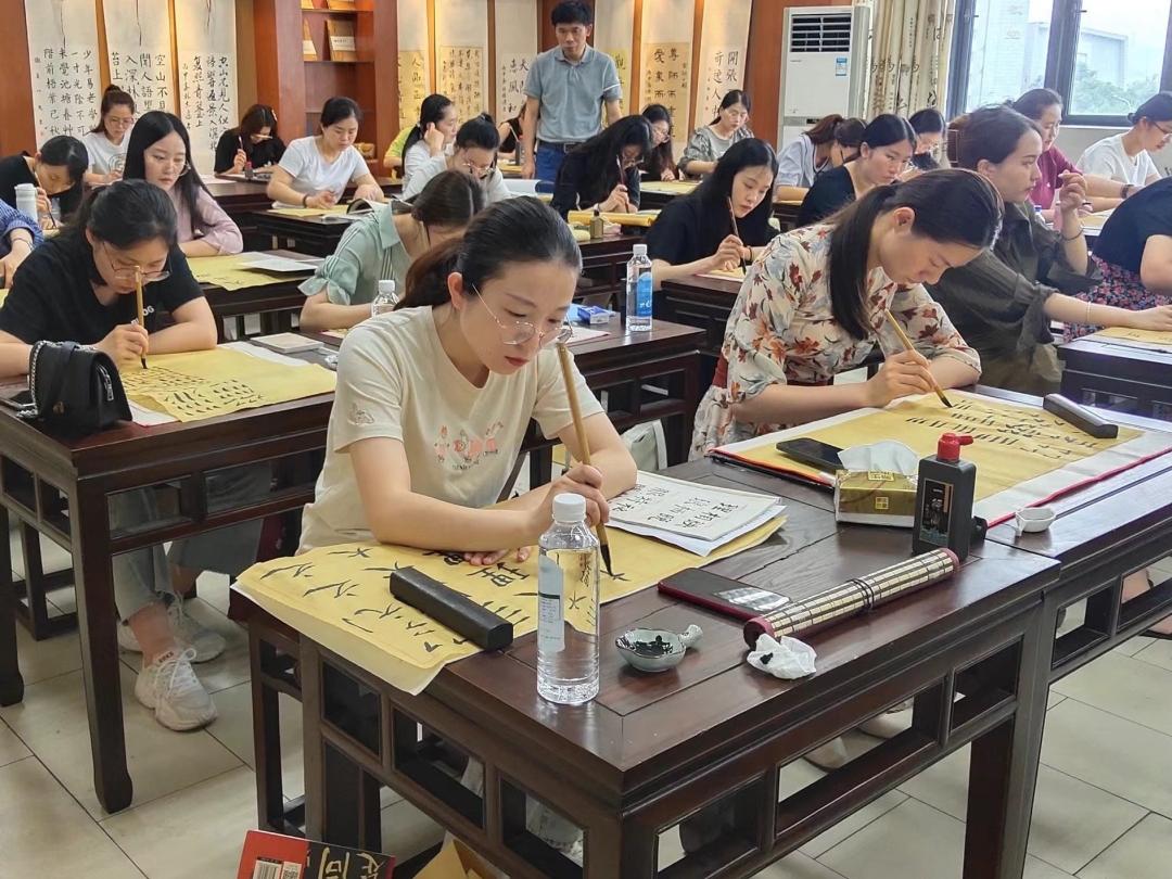 宁波曙光中学全体老师集体照,宁波曙光中学老师照片