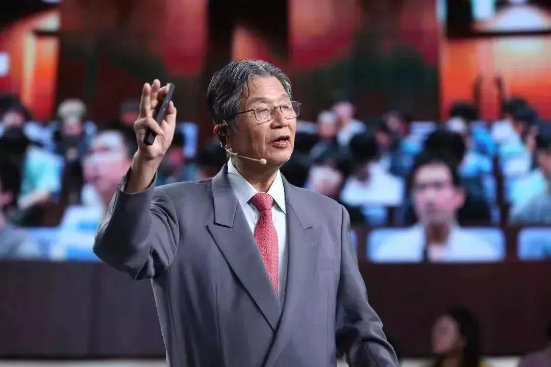 不少日本专家涌入中国,表面是为赚钱,实际上在中国发展更有前途