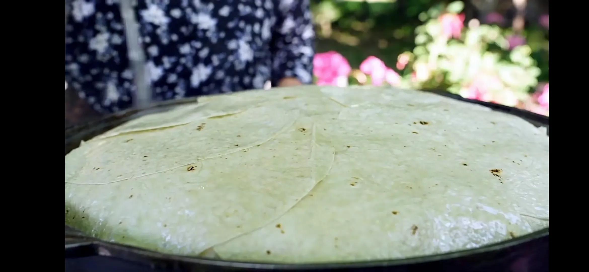 鸡腿手抓饭最正宗的做法,新疆锅巴抓饭的正宗做法